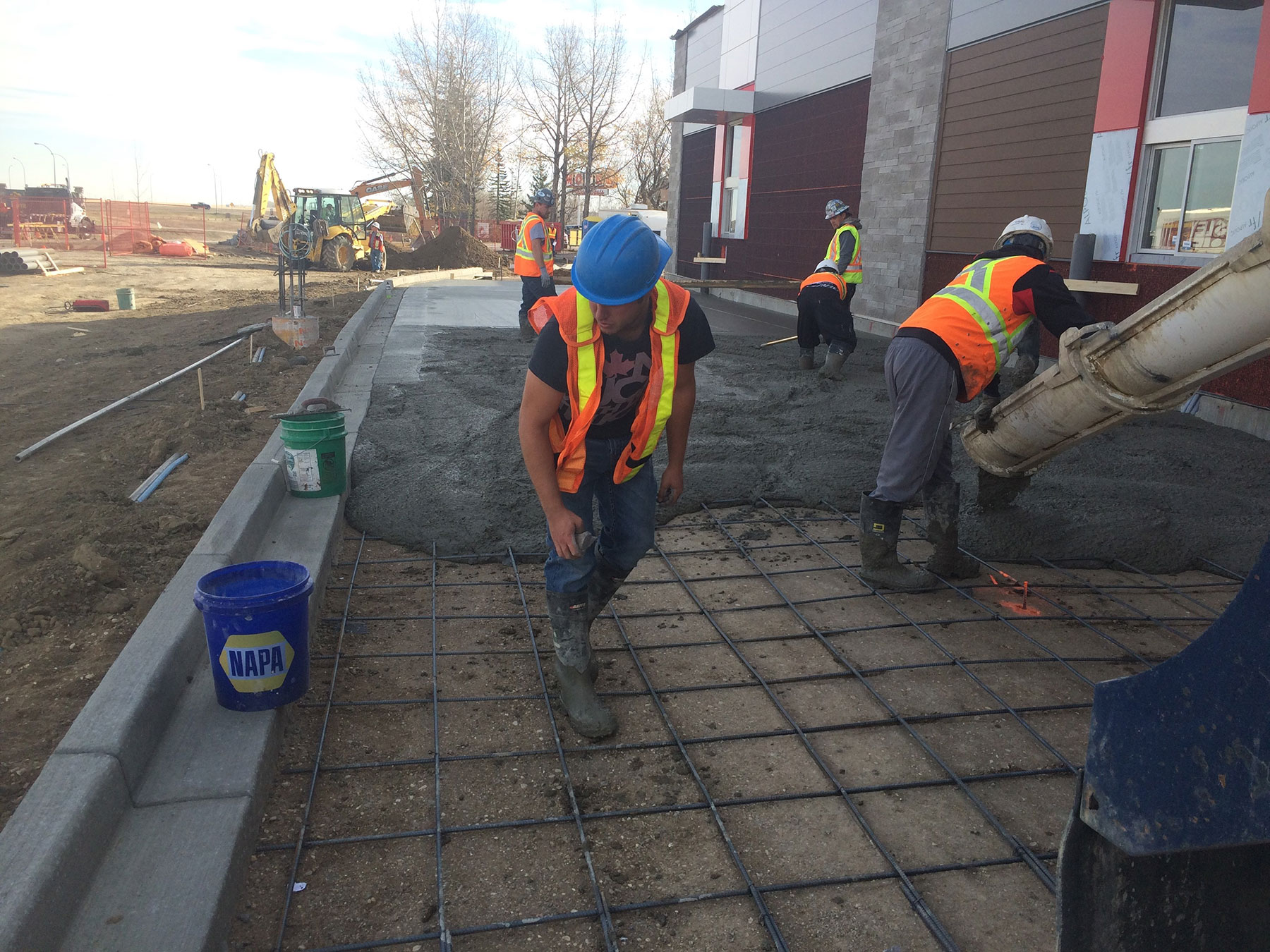 general concrete finishers workers